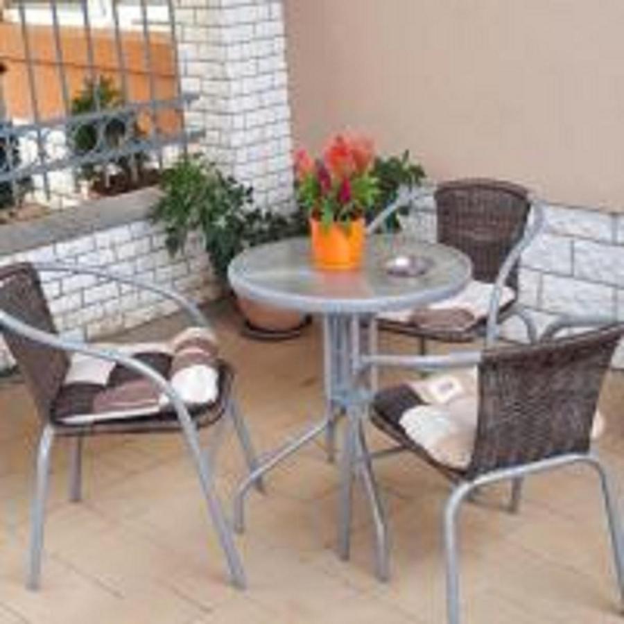 Farao Vendeghaz Hotel Zalaegerszeg Luaran gambar